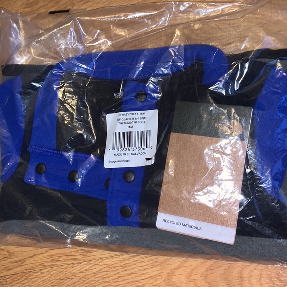 NWT The North Face - Infant Glacier 1/4 Snap - Picture 6 of 6